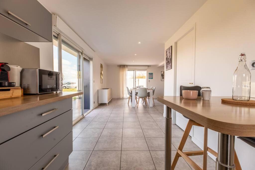 Holiday home Maison Piscine Zenith D'auvergne Clermont Sud La Roche-Blanche (Puy-de-Dome)